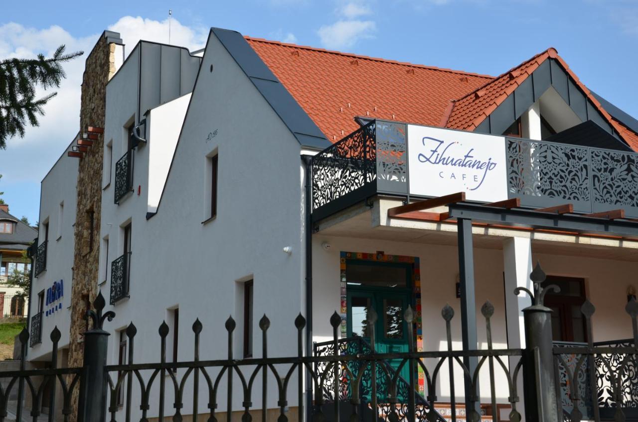 Floravilla Rajecké Teplice Exterior foto